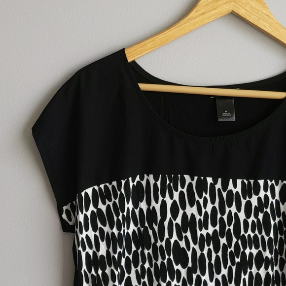 Ann Taylor Tops - Ann Taylor mixed material spots blouse tee